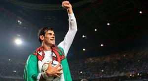 Gareth Bale được tiền bối Ryan Giggs tâng lên “chín tầng mây”