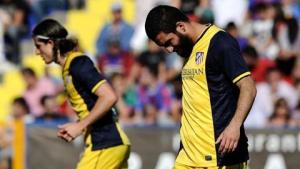 Thua Levante, Atletico mở ra cơ hội cho Real và Barca