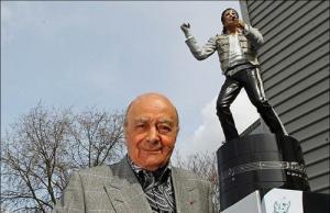 Fulham xuống hạng là do dời tượng của Michael Jackson