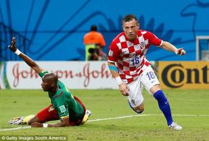 Croatia dễ dàng khuất phục Những chú sư tử bạc nhược