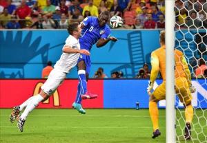 Balotelli mạnh miệng tuyên bố: Tất cả đều phải sợ Italia