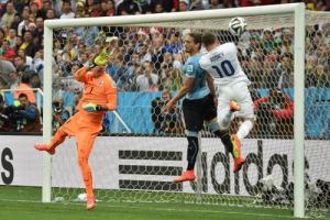 Người ta không thể trách mỗi mình Rooney khi ĐT Anh bị loại!