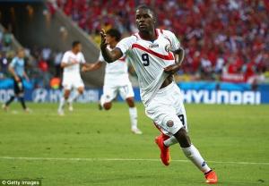 Người hùng của ĐT Costa Rica lại bị Arsenal “đày ải”