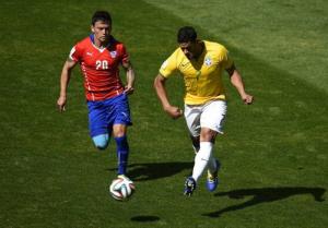 Hulk giận dữ khi ĐT Brazil bị trọng tài cướp đi một bàn thắng