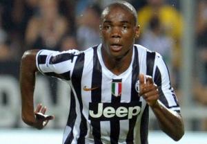 Khủng hoảng hàng thủ, MU tìm đến sao Juventus