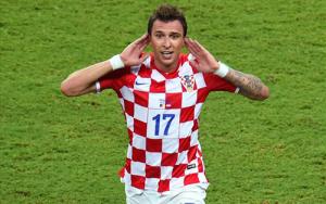 Atletico chỉ còn cách Mandzukic một bước chân