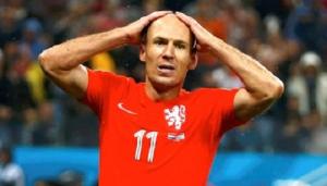 Robben mạnh miệng Argentina tuổi gì vô địch World Cup