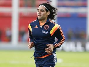 HLV Ancelotti ra tuyên bố chính thức về thương vụ Falcao