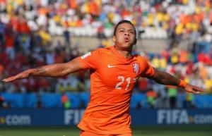 Bản tin tổng hợp sáng 26/7: HLV Van Gaal hứa sẽ đưa Depay về Man Utd
