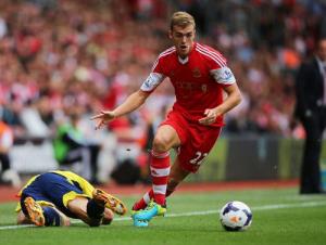 Chambers hoàn tất kiểm tra y tế, Arsenal sắp đón cầu thủ thứ 4