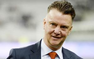 HLV Van Gaal quyết tâm đưa về Old Trafford một hậu vệ