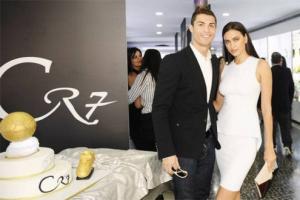 Ronaldo bị đụng hàng với doanh nghiệp Mỹ