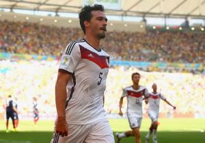 Man United vẫn ôm mộng mua Hummels