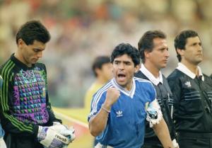 Maradona: Người Brazil phải học theo Argentina