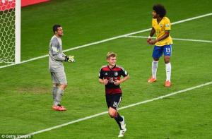 Dư âm trận bán kết đầu tiên World Cup 2014: Đức quá hay, Brazil quá dở