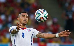 SỐC: M.U dâng cả Hernandez và Nani cho Juventus  để có được Vidal