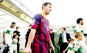 Barcelona: Đã đến lúc Messi phải sắm vai người phục vụ