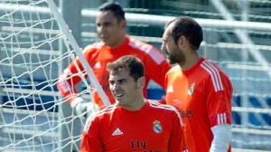 Câu chuyện thủ môn của Real Madrid: Khủng hoảng thừa