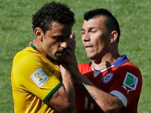 Khi các cầu thủ chán đá bóng họ sẽ làm gì ?