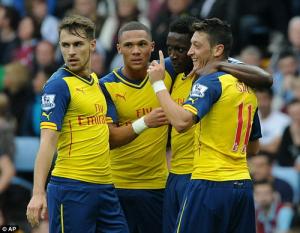 Arsenal: Một Mesut Oezil đích thực đã trở lại trong vai trò số 10