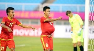 U19 hay U23 Việt Nam: Đâu là đại diện xứng đáng dự SEA Games 2015?