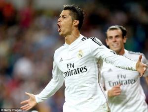 Huyền thoại Real khiếp sợ với hiệu suất ghi bàn của Ronaldo