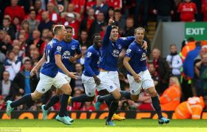 Premier League sẽ có 5 đội dự Champions League từ mùa 2015/2016