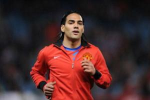 Louis Saha: “Falcao sẽ thành công tại Manchester United”