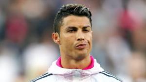 Real Madrid: Người đẹp dao kéo
