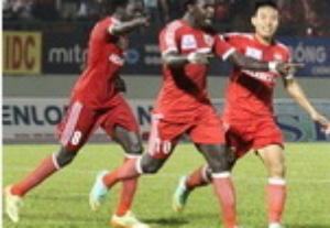 Video bàn thắng: SLNA 0-1 B.Bình Dương (Vòng 4 V-League 2015)