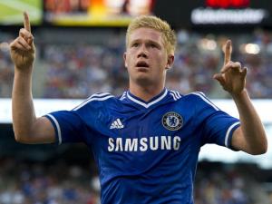 Man United tính chiêu mộ “hàng thải” của Chelsea