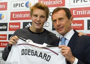 Thần đồng Odegaard ra mắt, muốn làm nhạc trưởng  Real Madrid