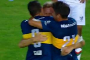 Siêu phẩm nã đại bác ở làng bóng đá Nam Mỹ