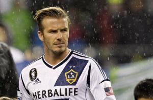 Danh hiệu Vua sút phạt nên được trao cho Beckham hay Juninho?