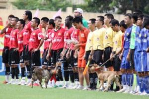 Những giai thoại bi hài ở CLB Ninh Bình thời bầu Trường