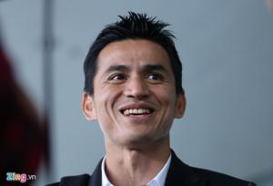 HLV Kiatisak cười lớn khi nhắc tới Công Phượng