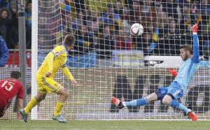 Hai pha cứu thua bằng chân tuyệt đỉnh của thủ môn De Gea