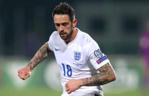 Danny Ings lên tiếng sau chấn thương gây sốc
