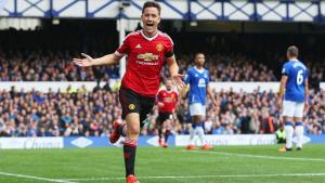 Sao M.U nào được Van Gaal tuyên dương sau màn đè bẹp Everton?