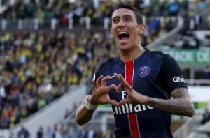 Thiên thần Di Maria sút phạt ghi bàn thần sầu từ cự ly hơn 40m