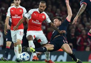 Walcott tiết lộ nguyên nhân giúp Arsenal đánh bại Bayern