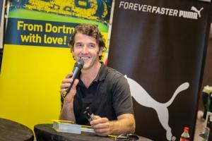 Dortmund chuẩn bị xây học viện bóng đá tại Việt Nam