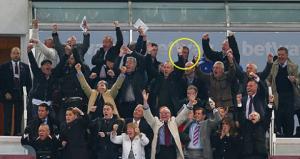 Không chỉ bị đuổi 3 người, Chelsea còn đứng trước án phạt nặng