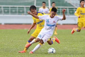 Thắng dễ Khánh Hòa, U21 Hà Nội T&T nắm chắc vé bán kết