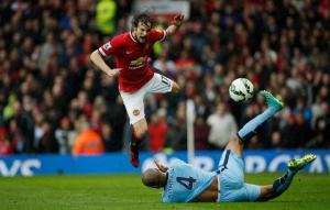 Thống kê: Kompany là hung thần thực sự của M.U