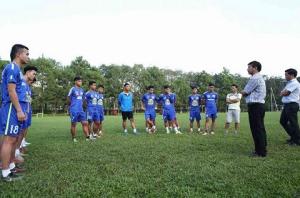 HAGL sàng lọc cầu thủ, tìm người kế cận Công Phượng