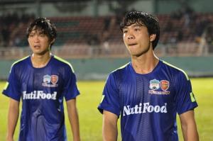 Nhật Bản sẽ mời thêm nhiều cầu thủ Việt Nam sang thử sức tại J-League