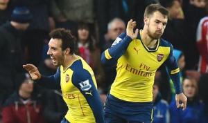 Cazorla chấn thương: Thời cơ vàng của Aaron Ramsey