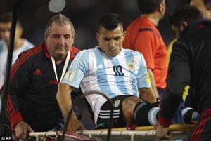 Man City gặp họa từ virus FIFA: Sát thủ Aguero dính chấn thương nặng