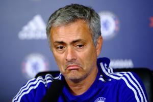 BẤT NGỜ: Mourinho sẽ dẫn dắt M.U nếu bị Chelsea sa thải